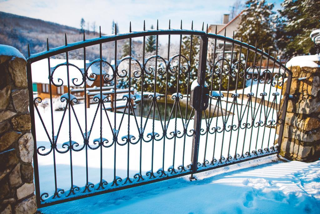 Penzion U Cerneho Potoka Nová Lhota Exterior foto